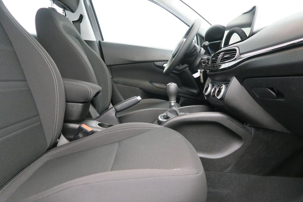 Fiat Tipo SW 1.0 74kW (100CV) 15