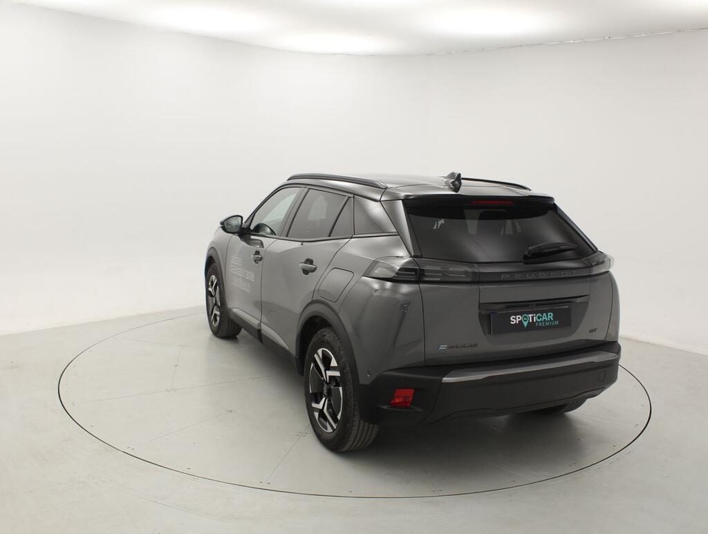 Peugeot 2008 Eléctrico GT 156 (115kW) 3