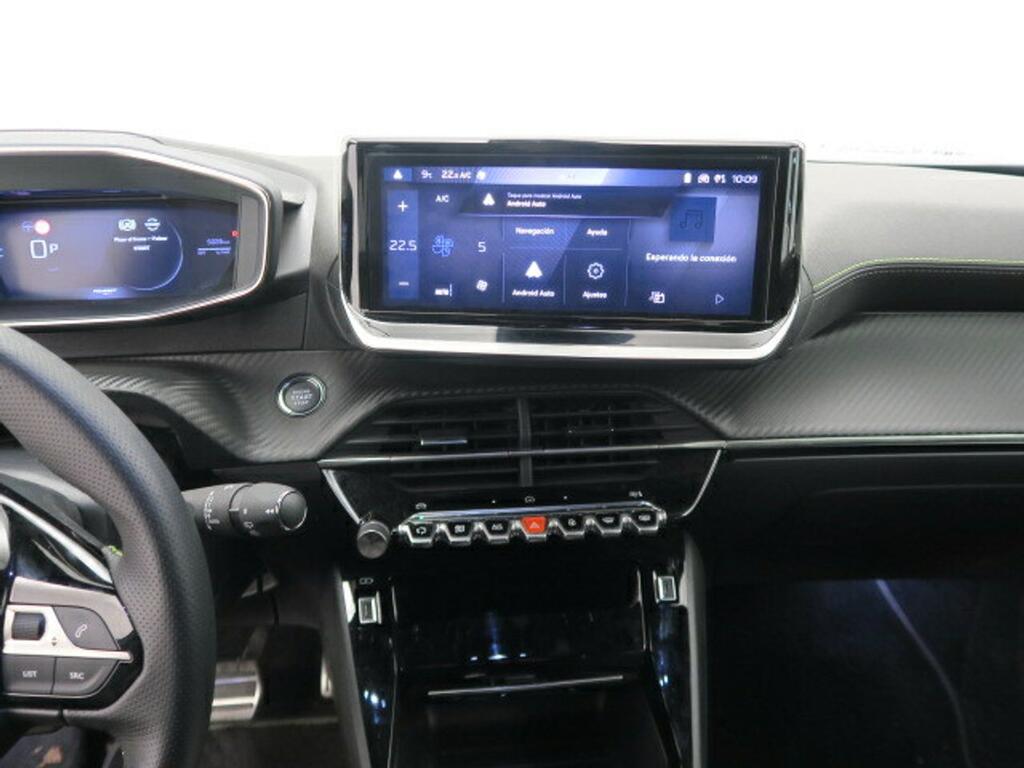 Peugeot 2008 Eléctrico GT 156 (115kW) 11