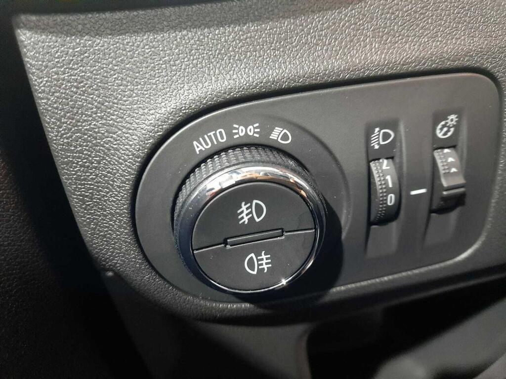 Opel CrossLand 1.2 81kW (110CV) Elegance Pack 19