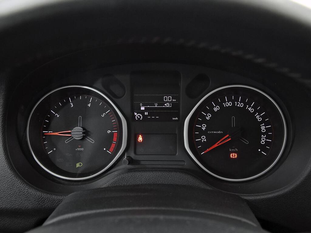 Citroën C-Elysée PureTech 60KW (82CV) Shine 11