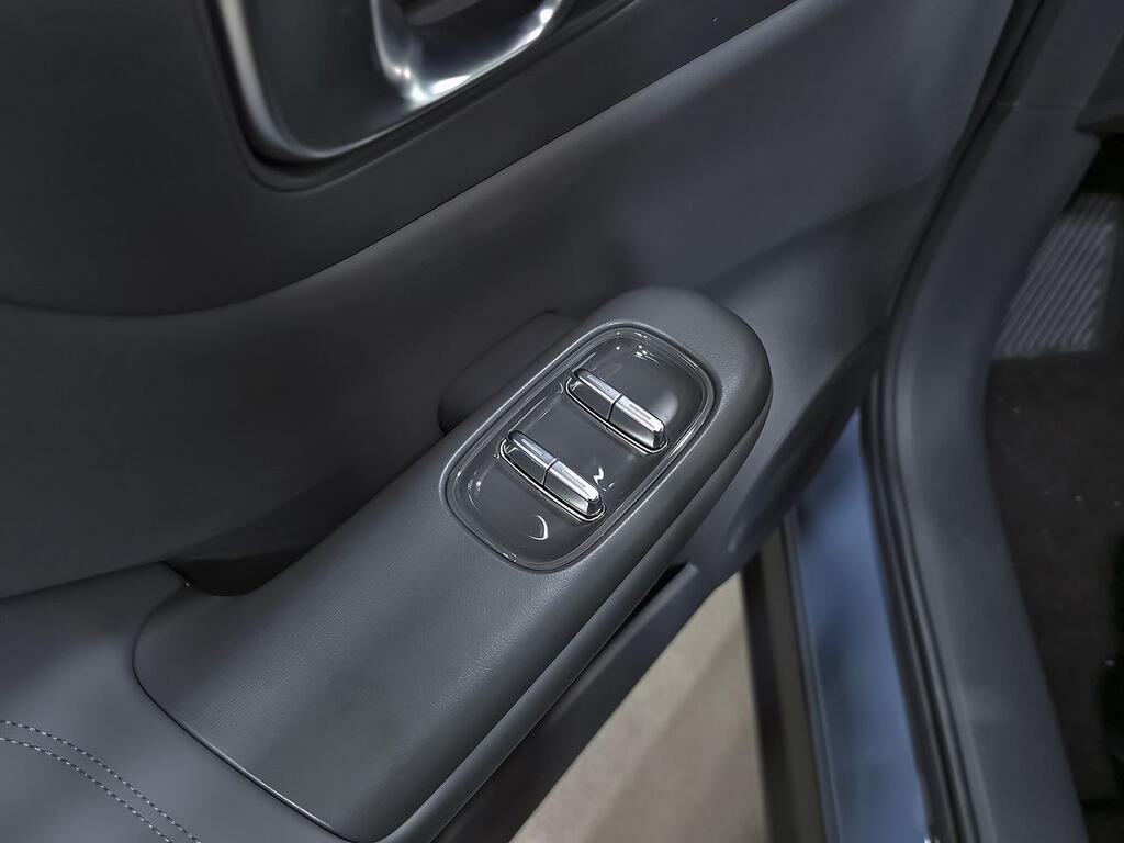 Leapmotor B10 B10 BEV 67.1kWh DesignProMax Auto 12