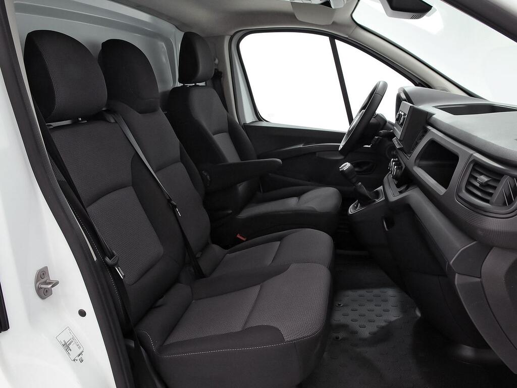 Nissan Primastar 2.0DCI 110CV GO L1H1 4P 7