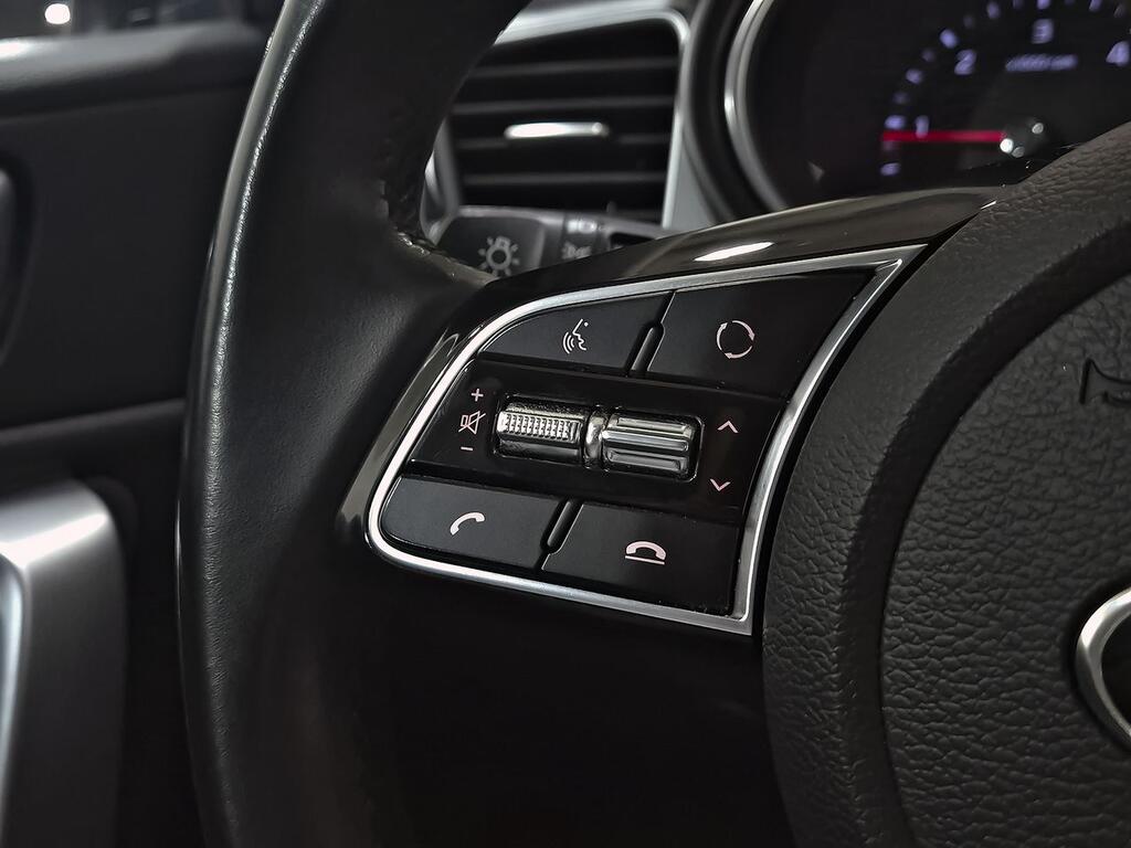 Kia XCeed 1.6 MHEV iMT Drive 100kW (136CV) 16