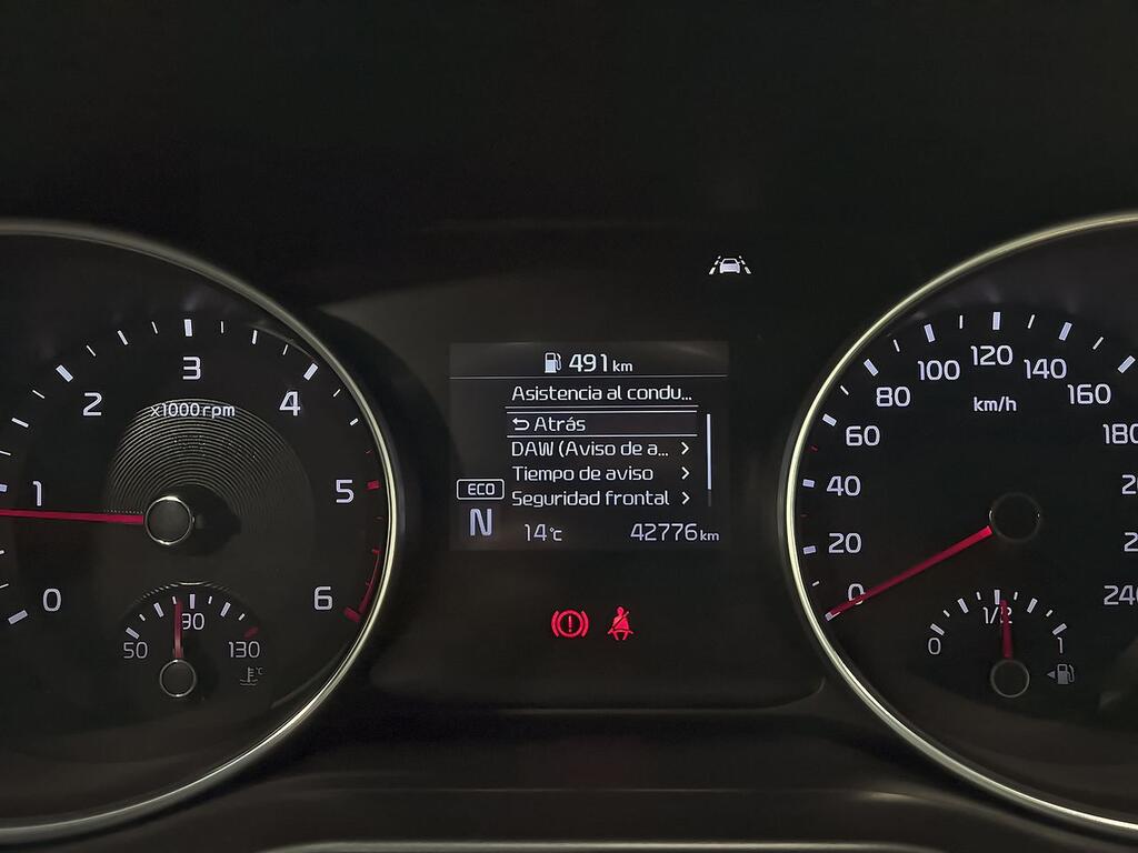 Kia XCeed 1.6 MHEV iMT Drive 100kW (136CV) 22