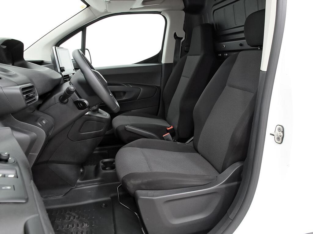 Peugeot Partner FURGON 1.5 BLUEHDI 100 PRO STANDARD 3P 600KG 7