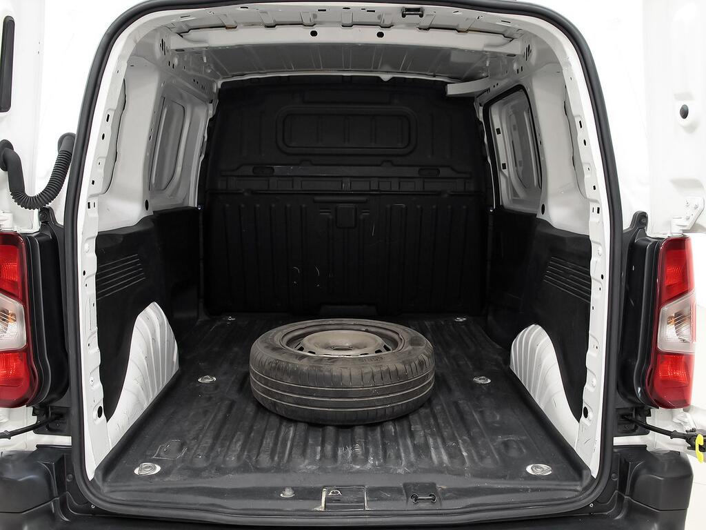 Peugeot Partner FURGON 1.5 BLUEHDI 100 PRO STANDARD 3P 600KG 9