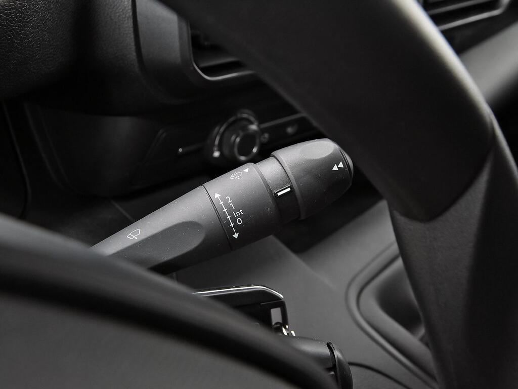 Peugeot Partner FURGON 1.5 BLUEHDI 100 PRO STANDARD 3P 600KG 17