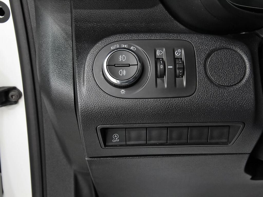 Opel Combo Cargo EXPRESS 1.5 TD 100 650KG SWB 3P 13