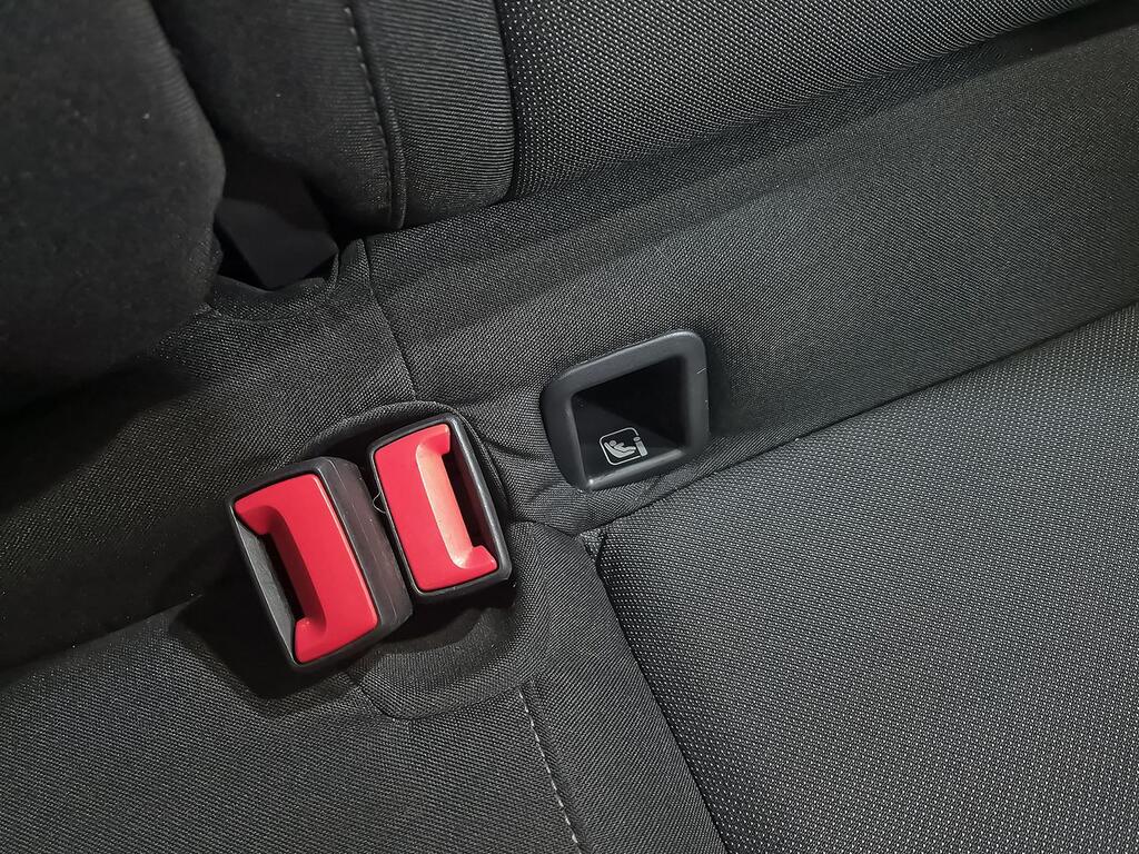 Skoda Fabia 1.0 MPI 59KW (80CV) Selection 29