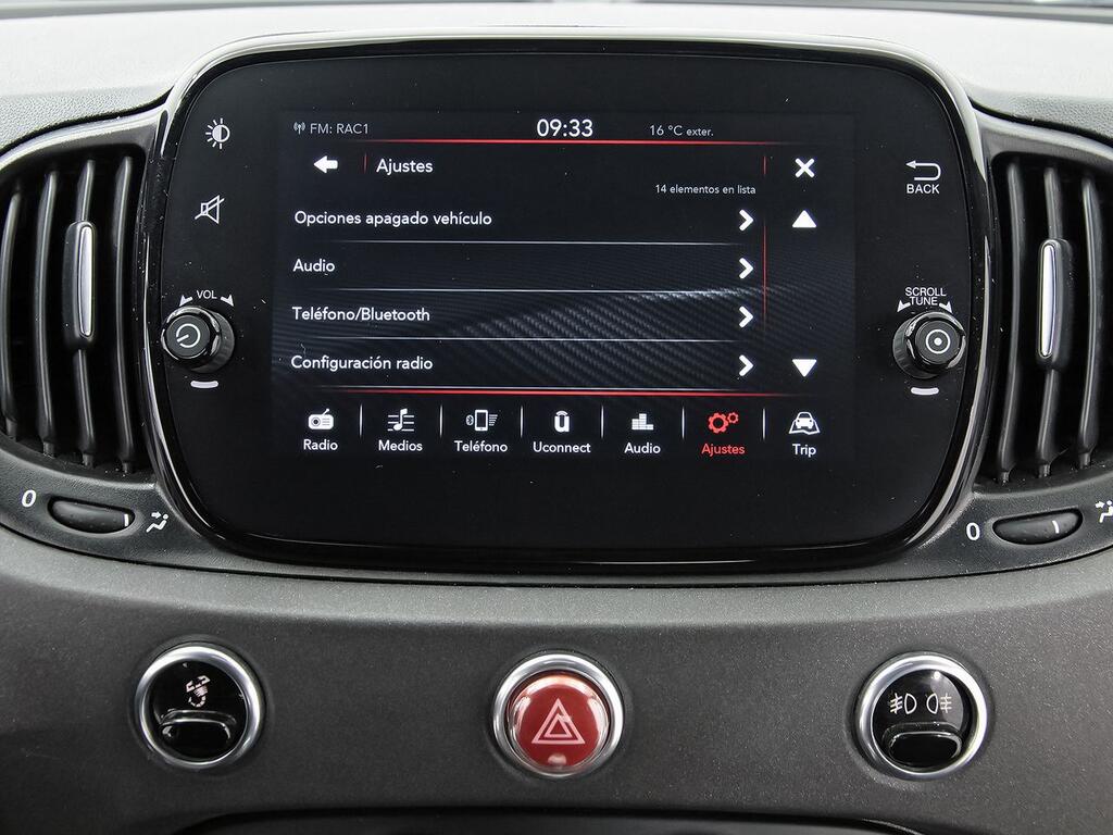 Abarth 500 695C 1.4 16v T-Jet 132kW (180 CV) 21