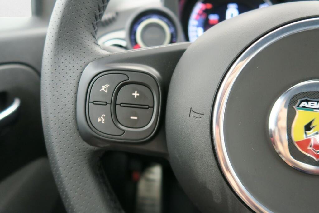 Abarth 500 595 1.4 T-JET 16V 165 CV 3P 11