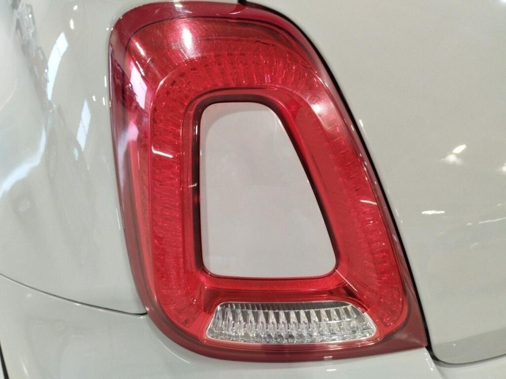 Abarth 500 595 C 1.4 T-JET 165 CV E6D AUTO 2P 17