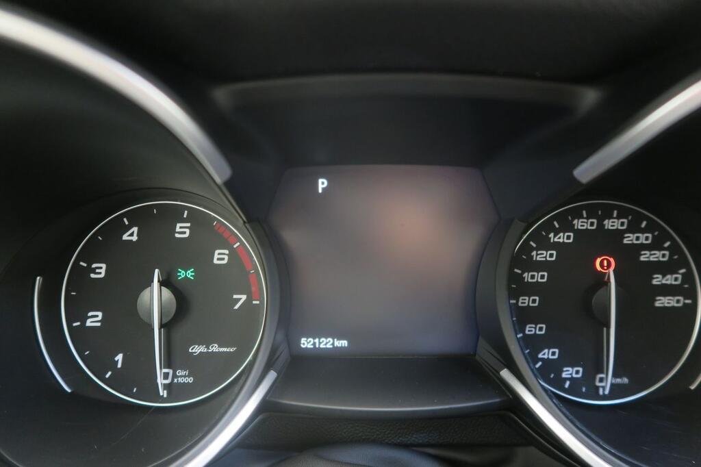 Alfa Romeo Stelvio VELOCE 2.0 280 CV Q4 4WD AUTO 5P 8