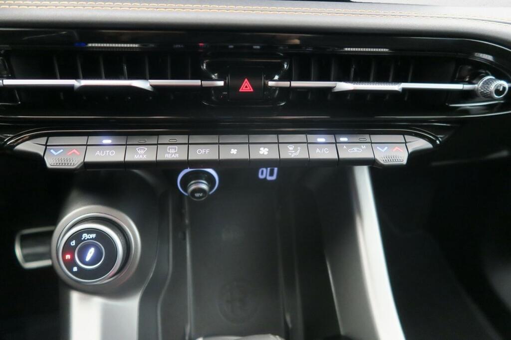 Alfa Romeo Tonale SPECIALE 1.3 MULTI-AIR PHEV 280 CV Q4 4WD AUTO 5P 9