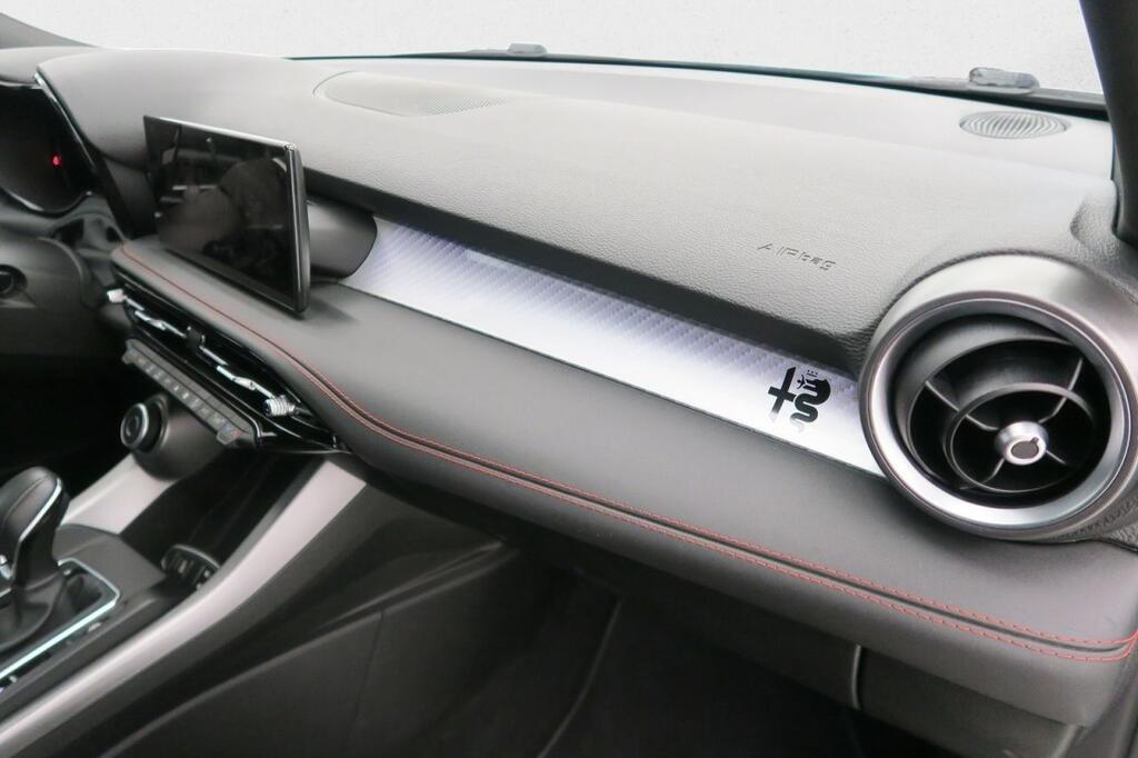 Alfa Romeo Tonale TRIBUTO 1.3 PHEV 280 CV Q4 MY 2024 5P 16