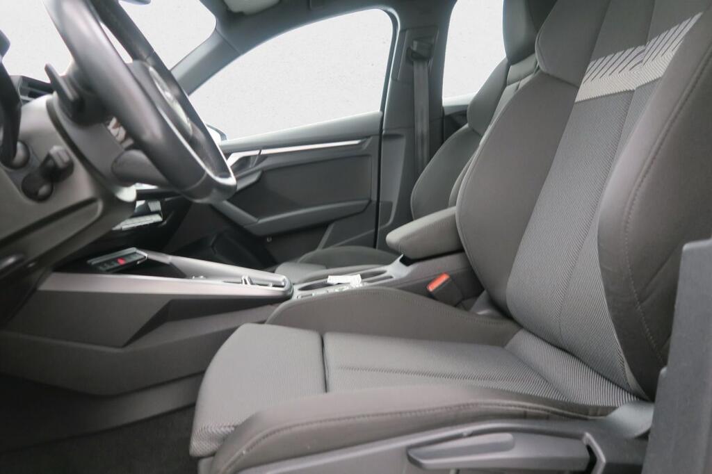 Audi A3 SPORTBACK GENUINE EDITION 35 2.0 TDI 150 CV S TRONIC 5P 17