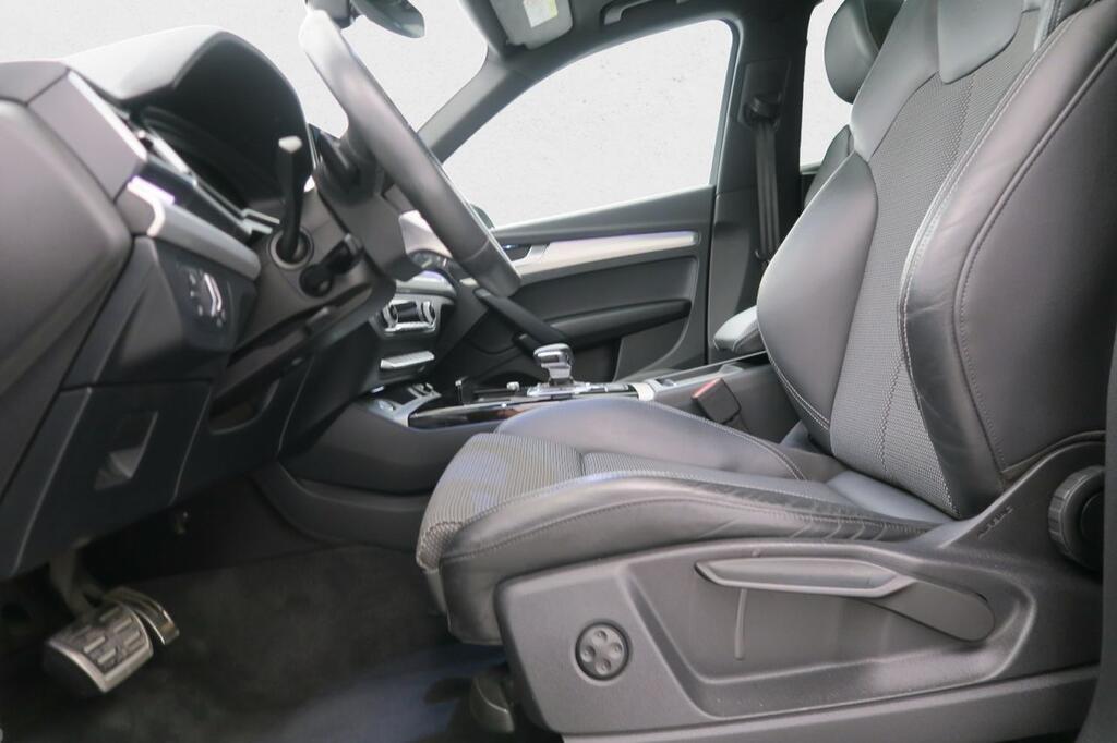 Audi Q5 BLACK LINE 2.0 40 TDI 204 CV S TRONIC QUATTRO 5P 17