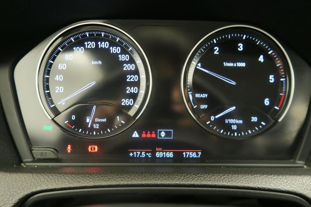 BMW Serie 1 116D 1.5 D 116 CV 5P 8