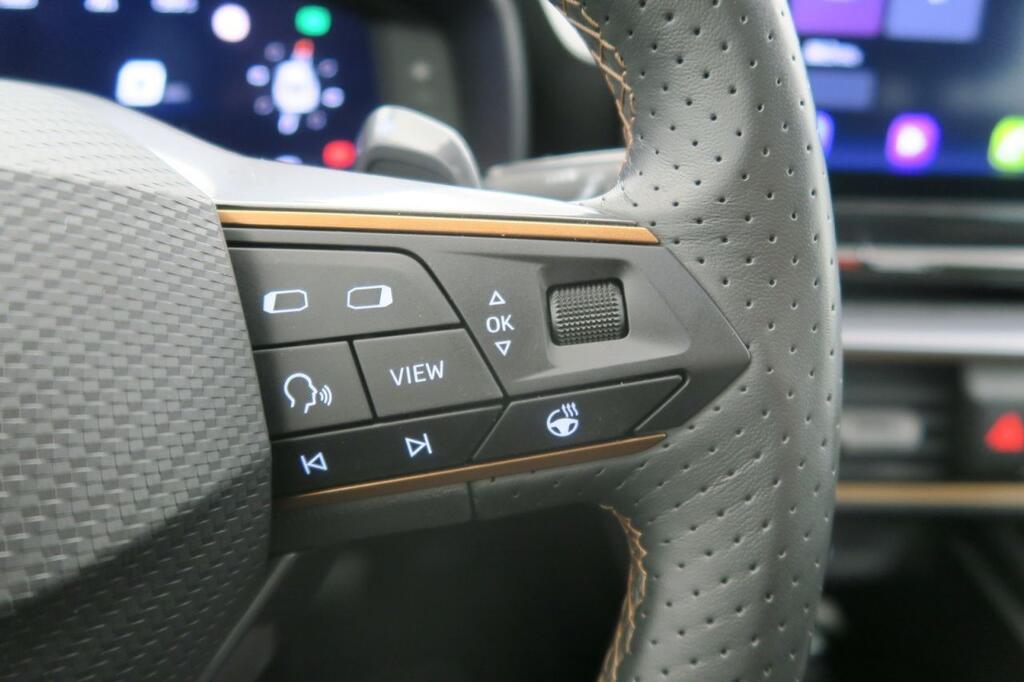 Cupra León ST 1.5 ETSI MHEV DSG 150 CV 5P 12