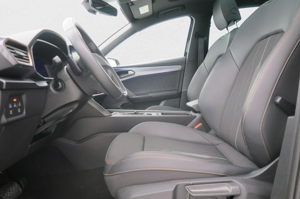 Cupra León ST 1.5 ETSI MHEV DSG 150 CV 5P 18