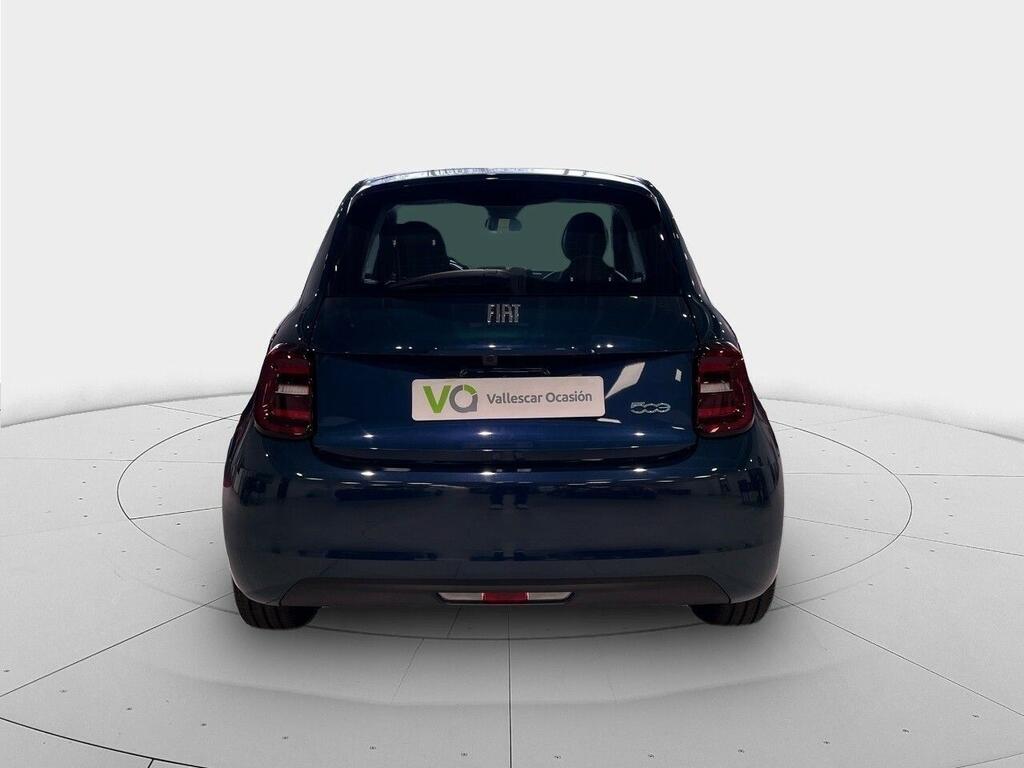 Fiat 500 E ICON BEV MY22 95 CV 3P 4