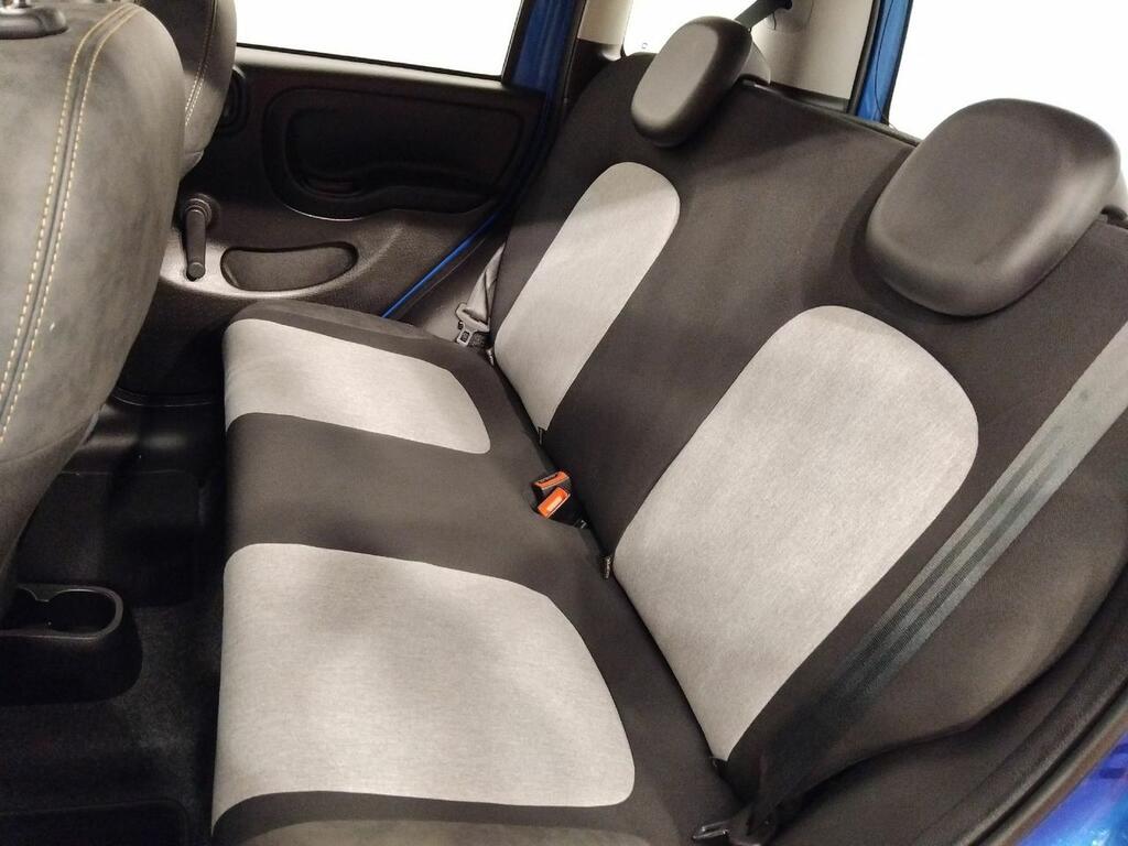 Fiat Panda CROSS 1.0 MHEV 70 CV 5P 15