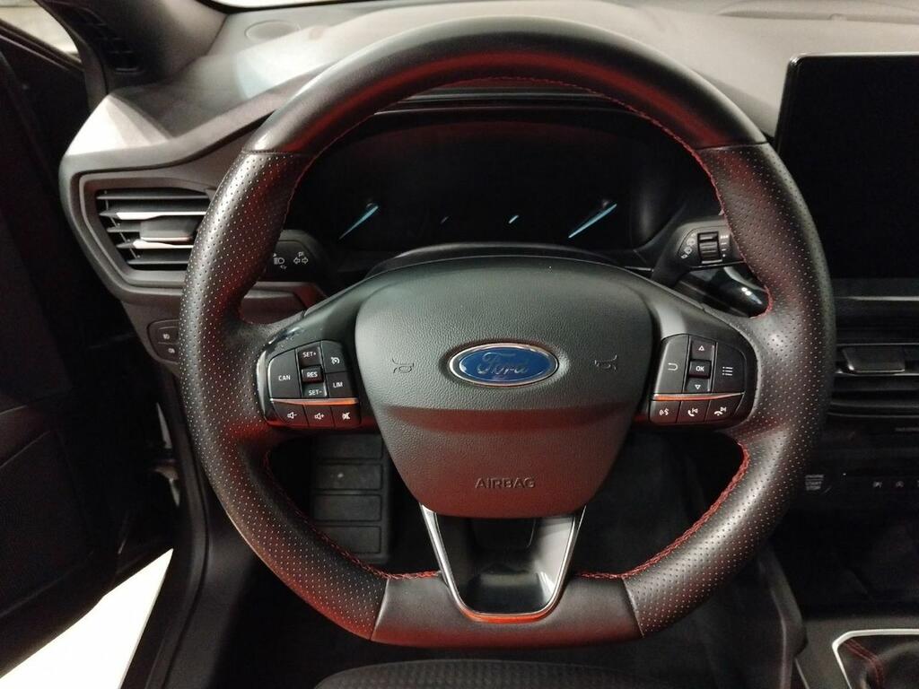 Ford Focus ST-LINE 1.0 ECOBOOST MHEV 155 CV 5P 7