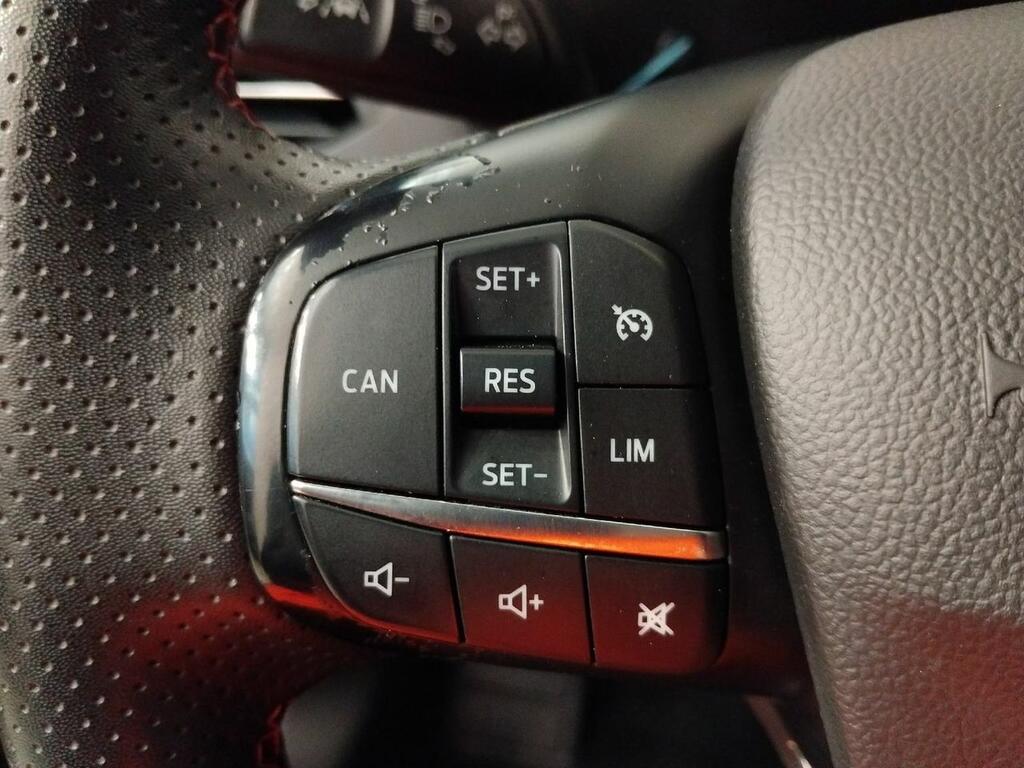 Ford Focus ST-LINE 1.0 ECOBOOST MHEV 155 CV 5P 8