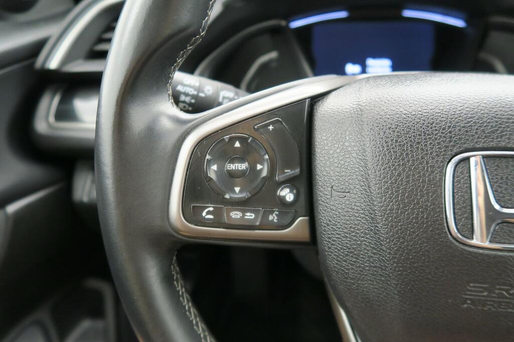 Honda Civic 5P 1.0VTEC TURBO ELEGANCE NAVI 12