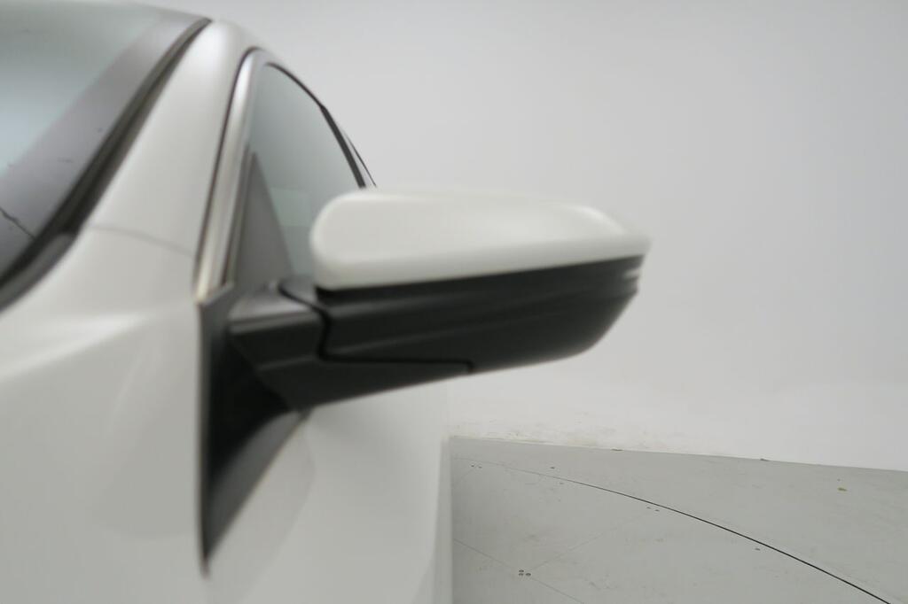 Honda Civic 5P 1.0VTEC TURBO ELEGANCE NAVI 25