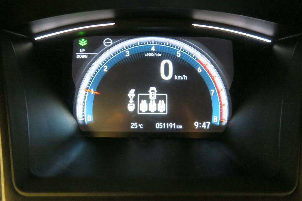 Honda Civic 5P 1.0VTEC TURBO ELEGANCE NAVI 11