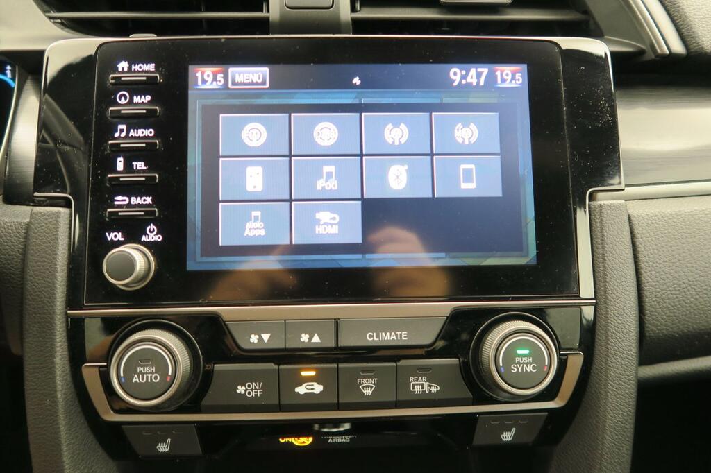 Honda Civic 5P 1.0VTEC TURBO ELEGANCE NAVI 9