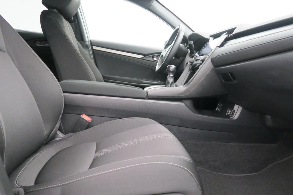 Honda Civic 5P 1.0VTEC TURBO ELEGANCE NAVI 17