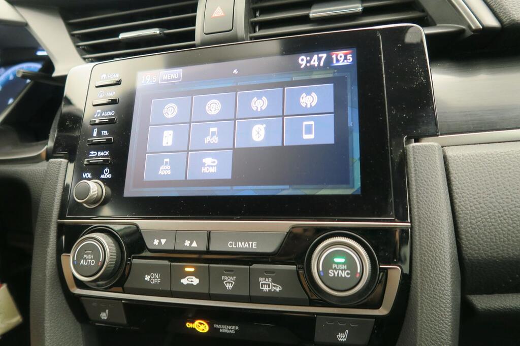 Honda Civic 5P 1.0VTEC TURBO ELEGANCE NAVI 8