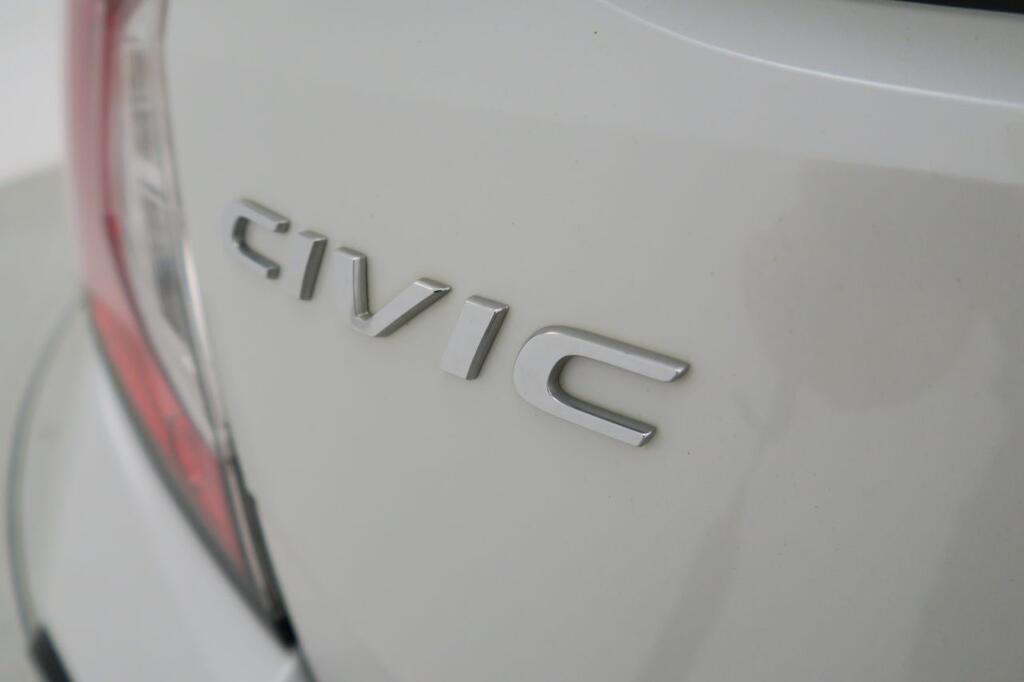 Honda Civic 5P 1.0VTEC TURBO ELEGANCE NAVI 21