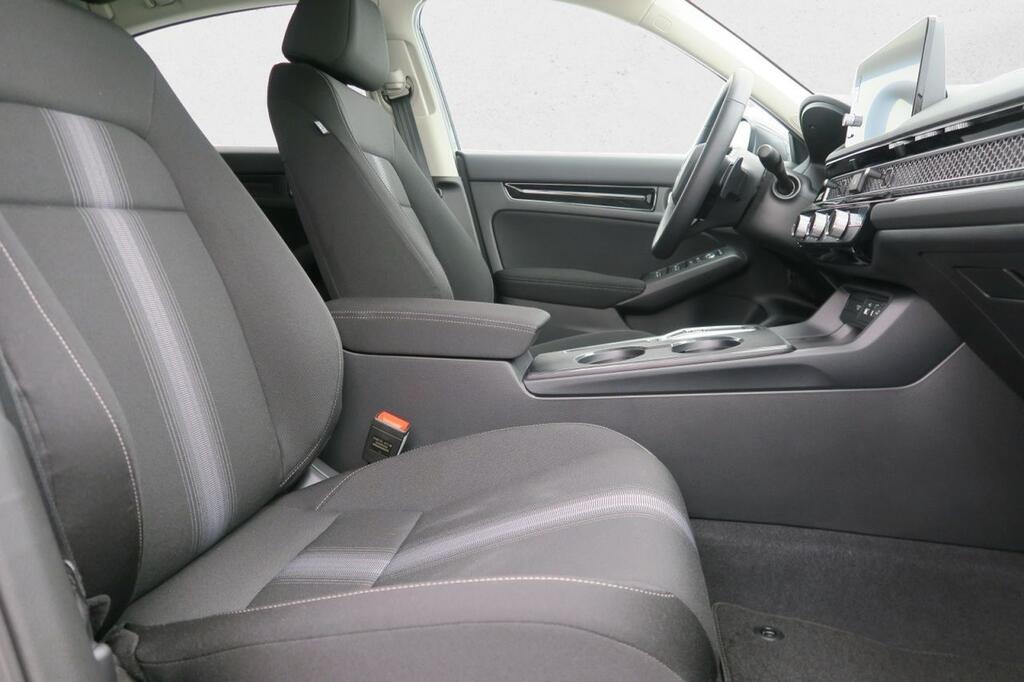 Honda Civic HYBRID 2024 2.0I-MMD ELEGANCE 17