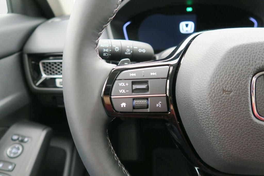 Honda Civic HYBRID 2024 2.0I-MMD ELEGANCE 13