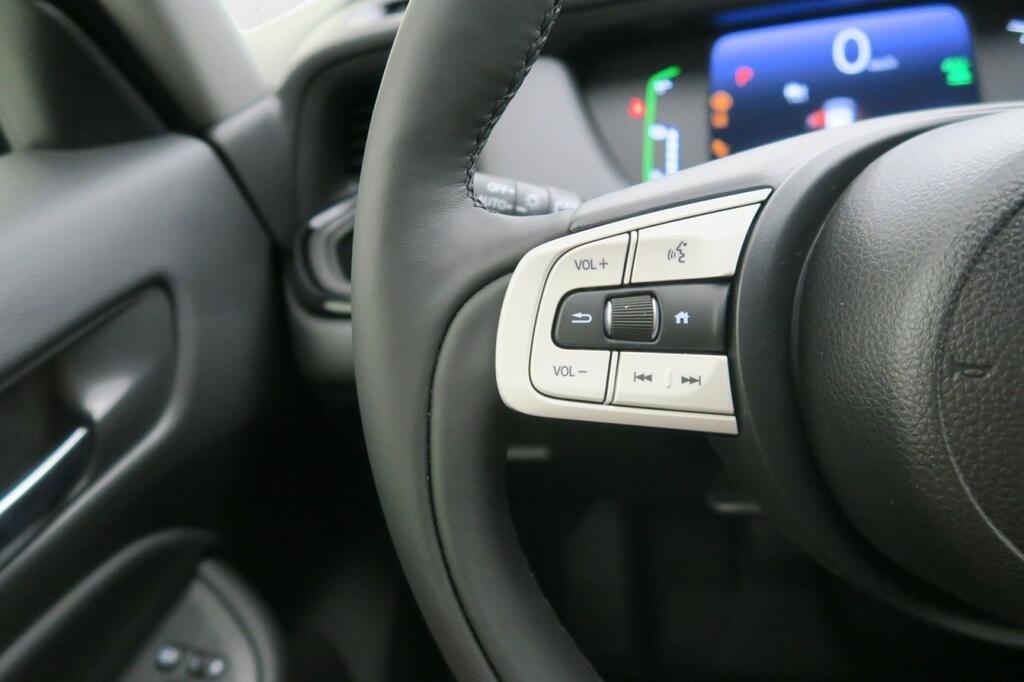 Honda Jazz HYBRID 2024 1.5I-MMD CROSSTAR 8