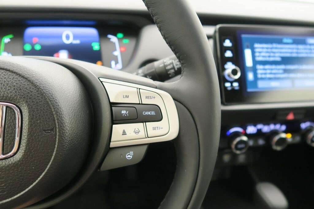 Honda Jazz HYBRID 2024 1.5I-MMD CROSSTAR 9