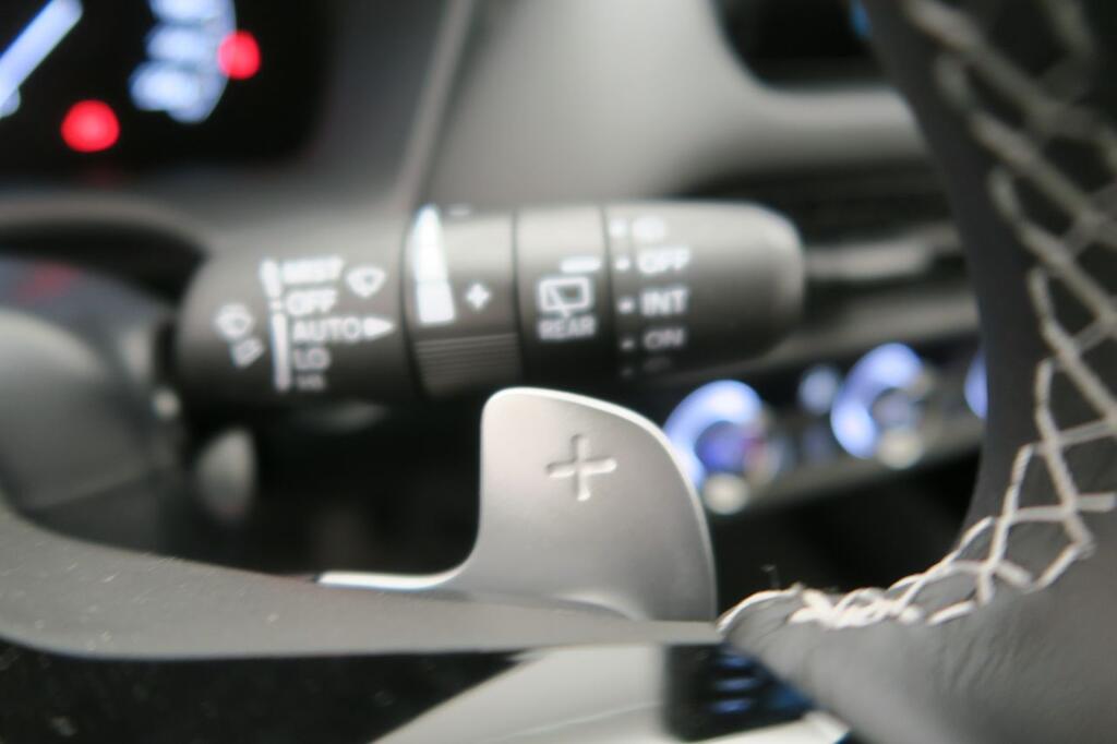 Honda ZR-V ELEGANCE 2.0I-MMD 184CV CVT 5P. 14