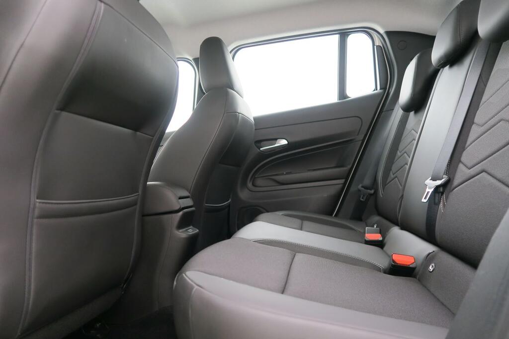 Jeep Avenger BEV ALTITUDE 156 CV 19