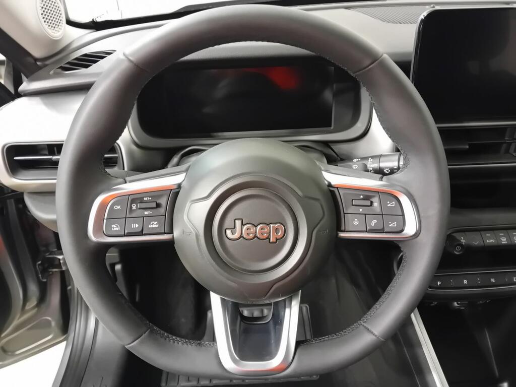 Jeep Avenger BEV ALTITUDE 156CV 8