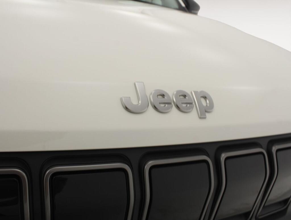 Jeep Avenger LONGITUDE 1.2 ICE 100CV 22