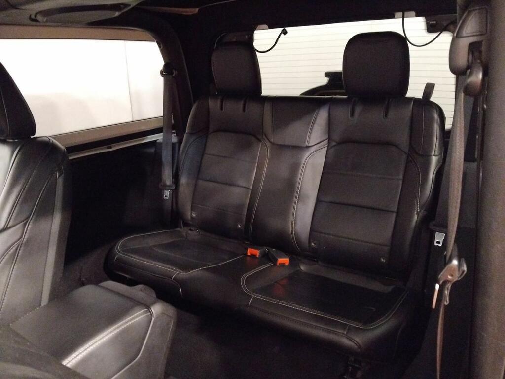 Jeep Wrangler SAHARA 2.2 CRD PACK OVERLAND AUTO 200 CV 3P 13