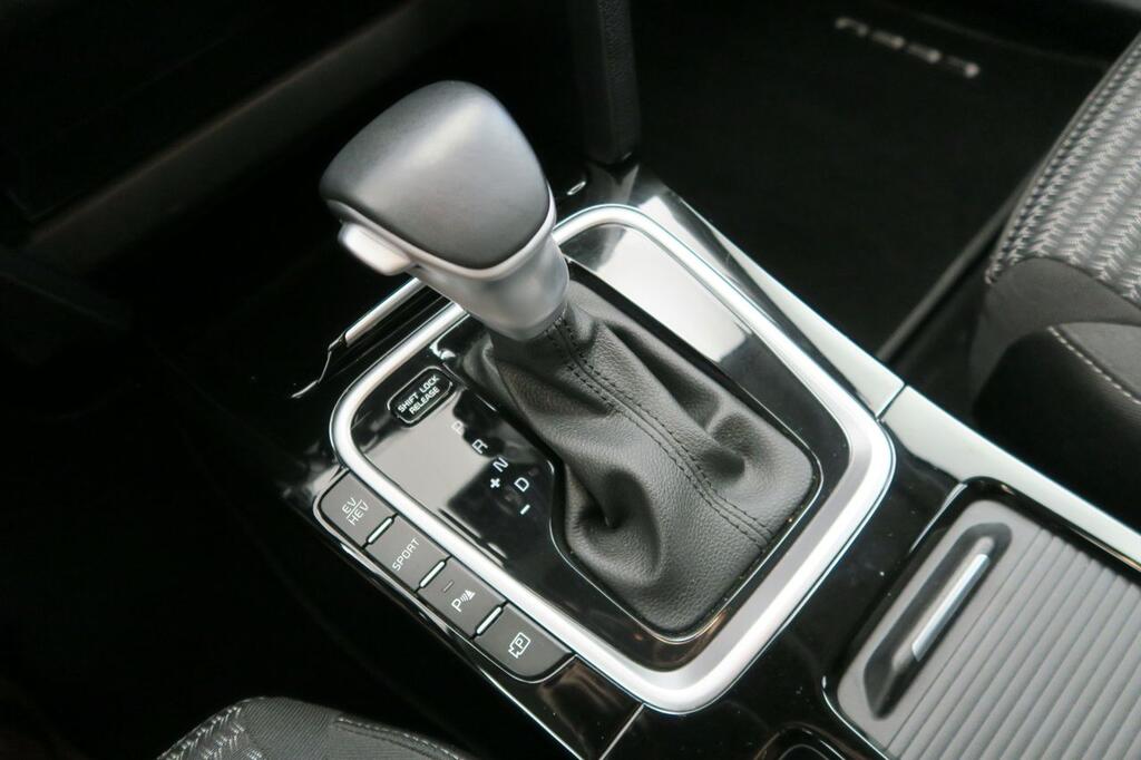 Kia Ceed Tourer 1.6 PHEV eDrive 12