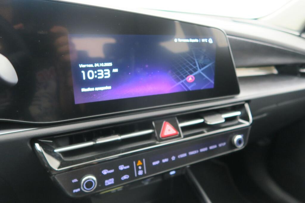 Kia Niro Berlina 1.6 GDI HEV DRIVE 129 5P 9