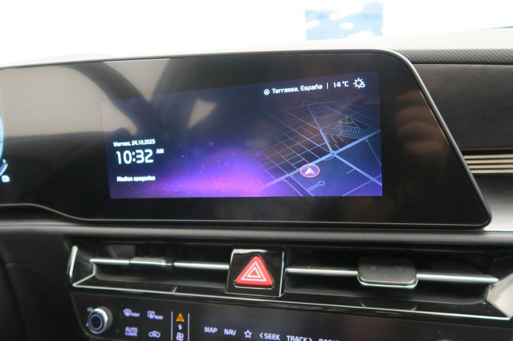 Kia Niro Berlina 1.6 GDI HEV DRIVE 129 5P 8