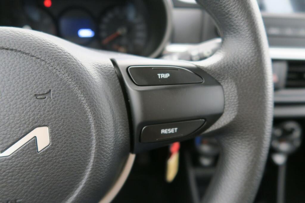 Kia Picanto Berlina 1.0 DPI CONCEPT 67 5P 6