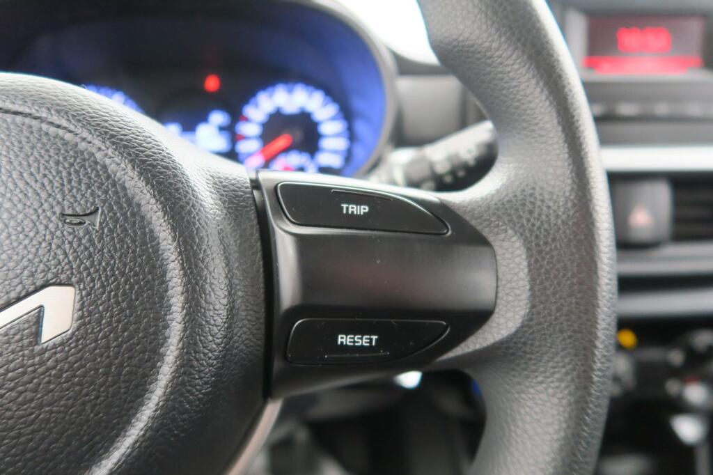 Kia Picanto Berlina 1.0 DPI CONCEPT 67 5P 11